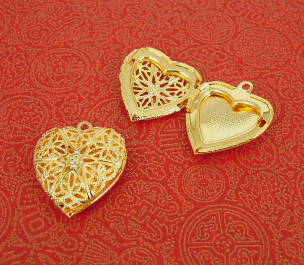 20x5 мм Златен цвят Малко Сърце Парфюми Ароматерапия Етерични Масла Дифузор Медальон Висулка Окачване САМ Изработка на Бижута