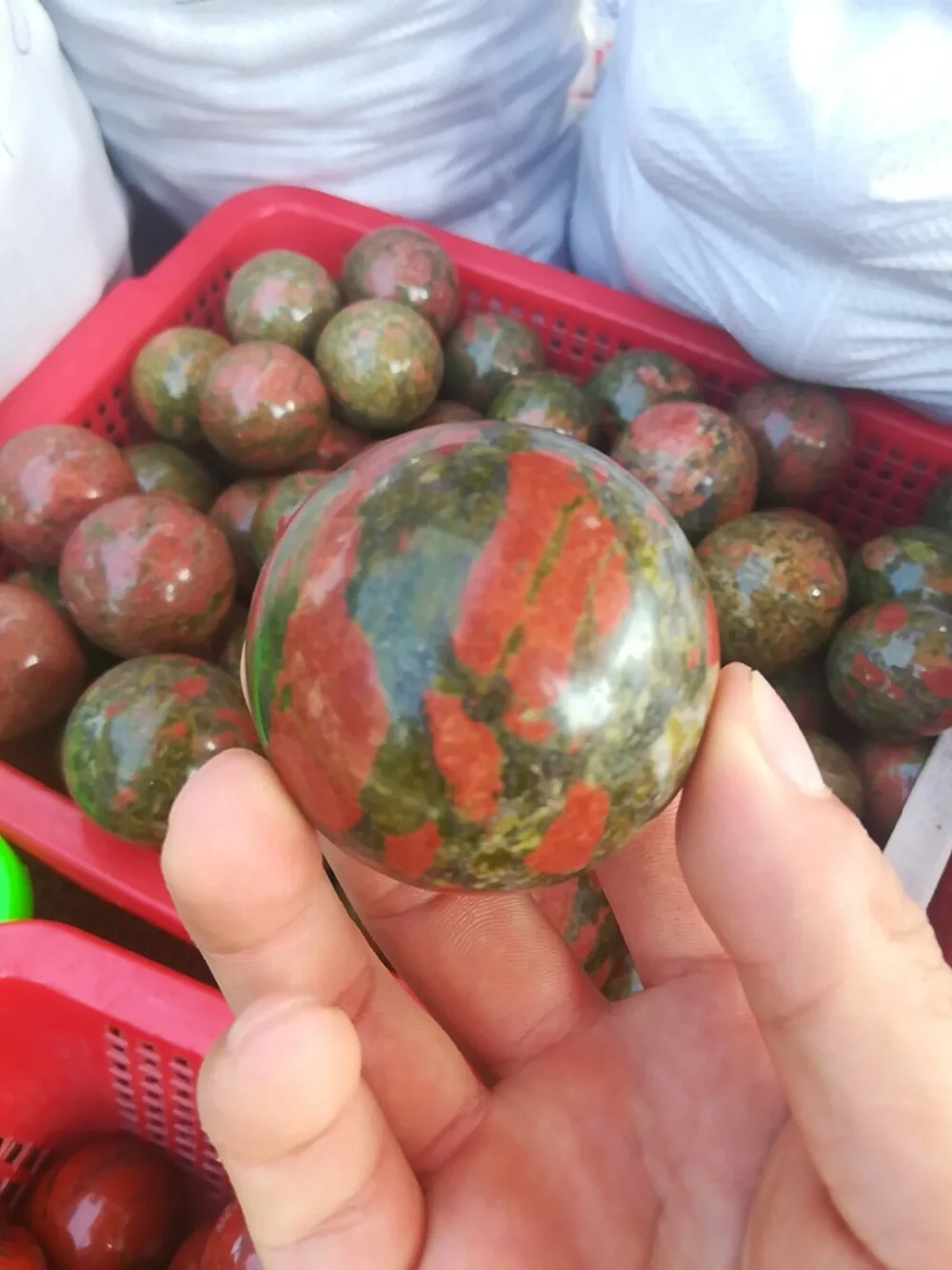 40 мм Натурален Скъпоценен Камък Кървав Камък Обхват на Кристална Топка Изцеление Рейки Занаяти Каменна топка