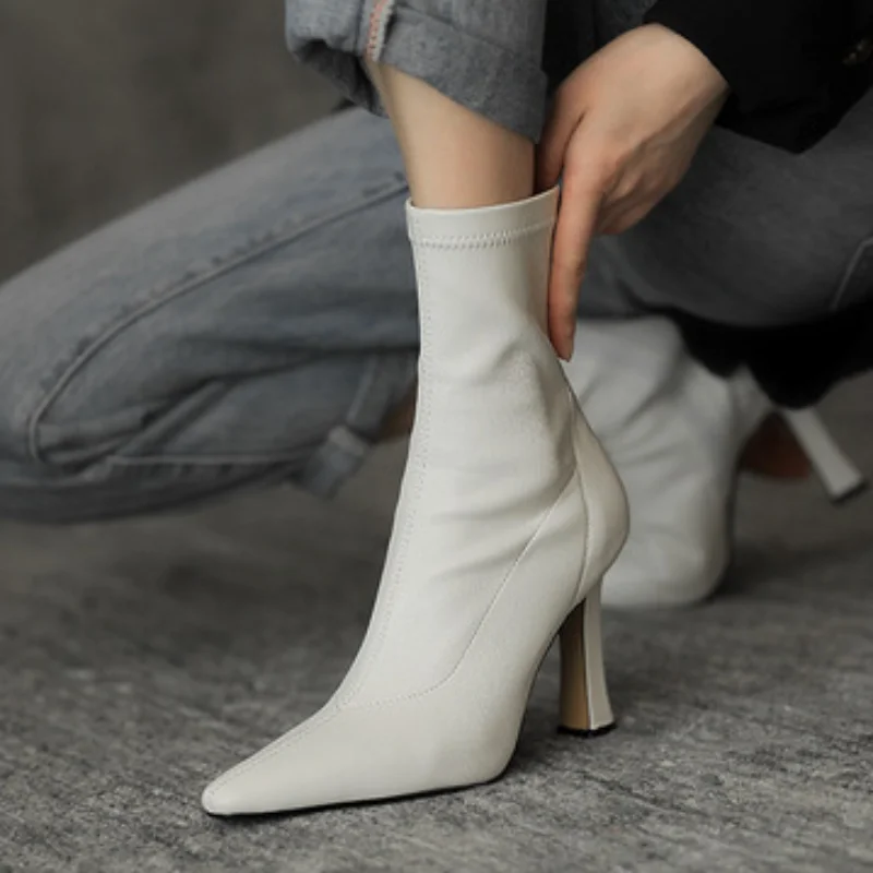 Zapatos Mujer/женски тънки обувки; колекция 2022 г.; сезон есен-зима; Ботильоны на високи токчета; новост; модни дамски офис обувки на тънък ток, с остри пръсти
