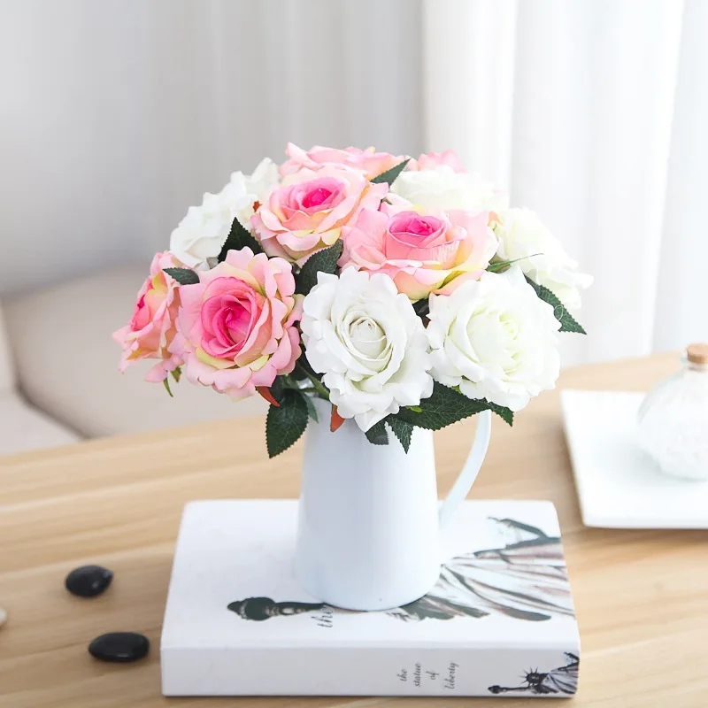 Висока имитация на кратък образуват разклонен изкуствен букет от божур коприна фланелевая розата е цвете за декорация на дома украса на масата на цветя