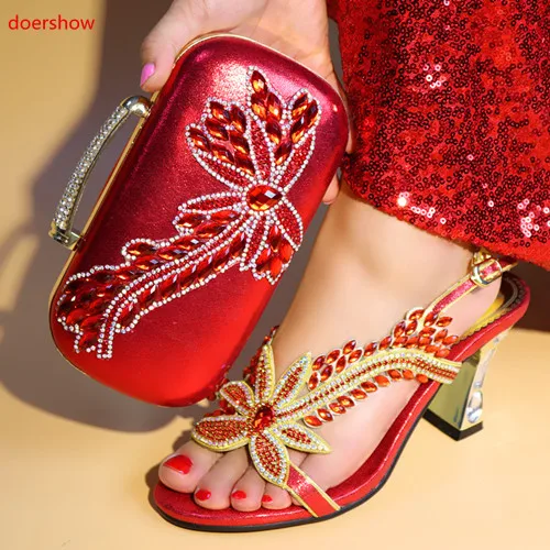 Комплект от италиански обувки и чанти doershow в тон последния дизайн. червени сватбени и вечерни обувки и чанта в африканския стил за парти SJS1-5