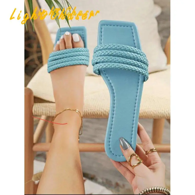 Летни плетени дамски чехли с квадратни пръсти, обикновена чехли на равна подметка, дамски плажни сандали и чехли голям размер, чехли