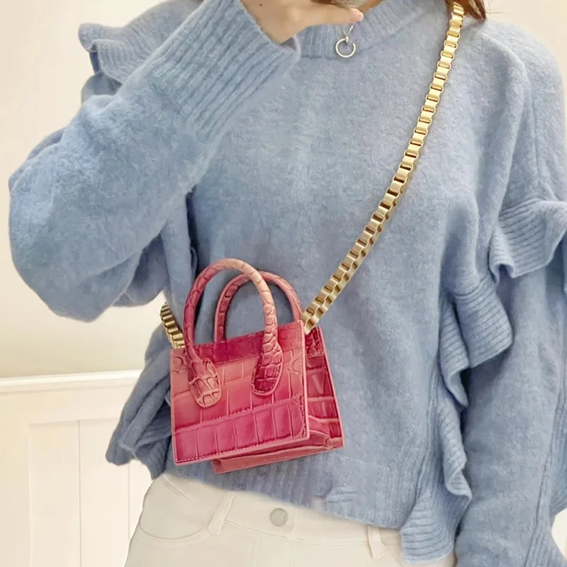Модни Малка дамска чанта с pattern 
