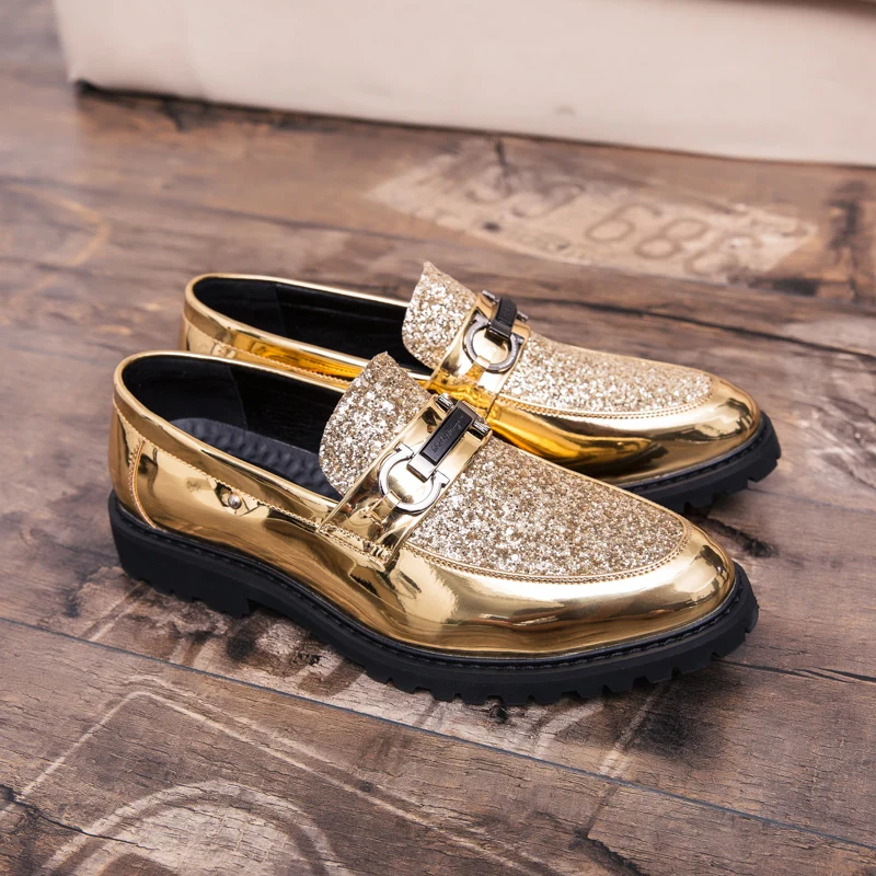 Мъжки ежедневни кожени обувки златисто кафяво, висококачествени лъскави обувки-Oxfords с индивидуалността, лоферы за сватбени партита, обувки за шофиране без шнур 2023