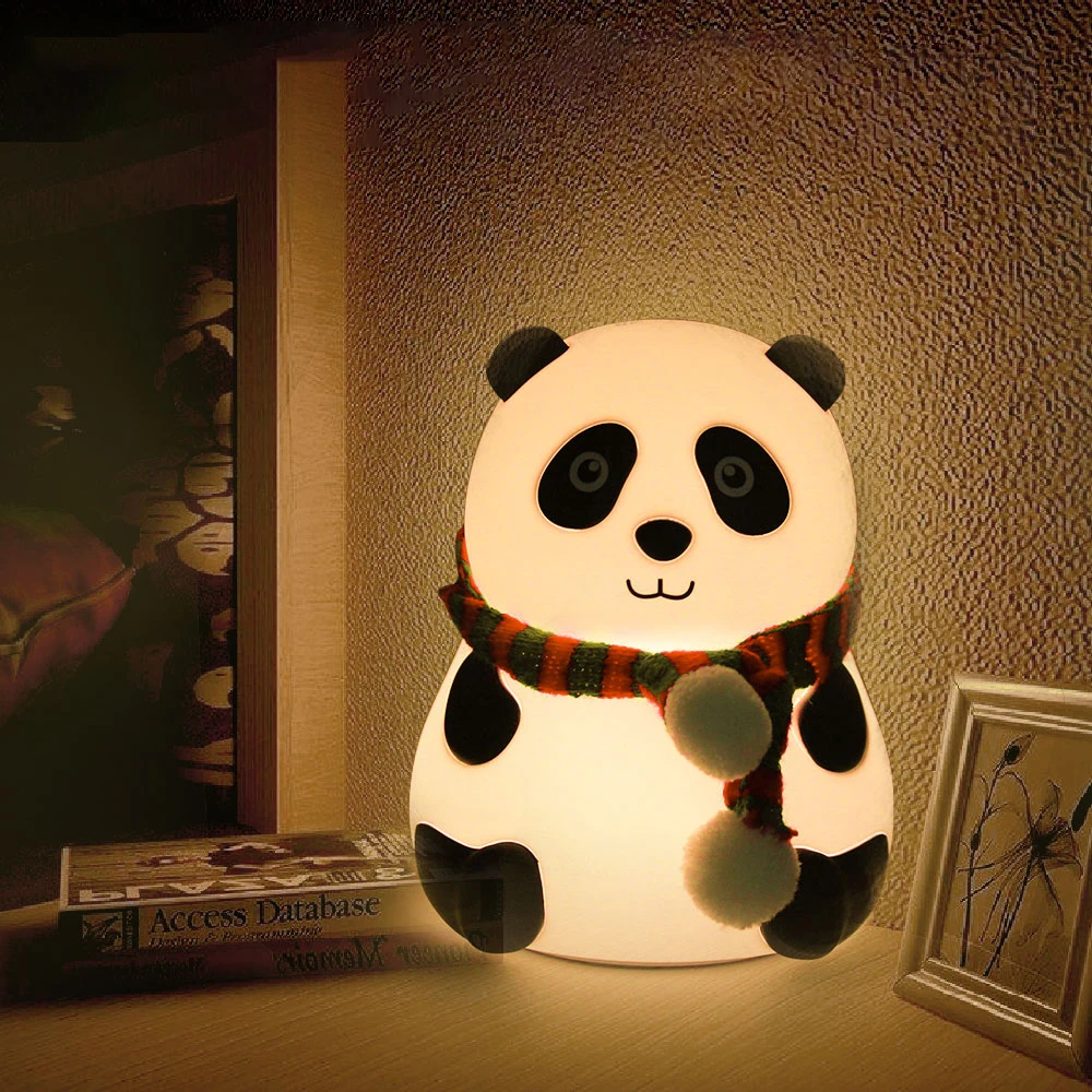 Силиконов лека нощ LED Panda Pat Light USB Акумулаторна лека нощ Цветна Тенис на Настолна Лампа за Спални, Детски Стаи Коледни Подаръци